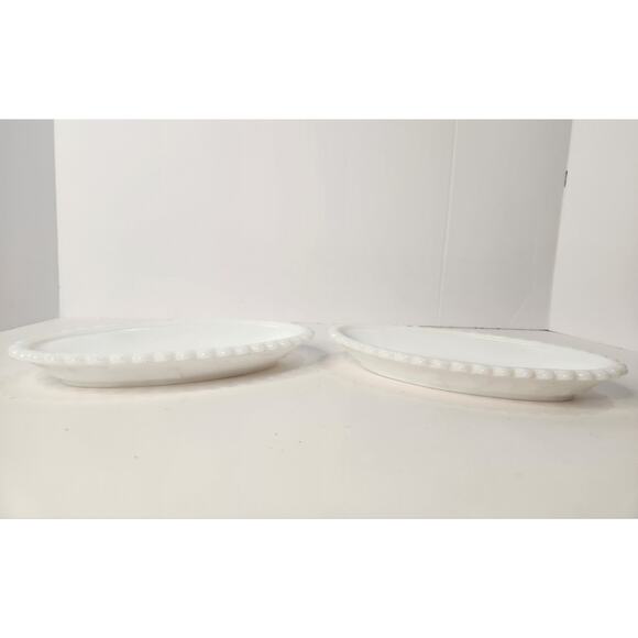 Vintage Milk Glass Oval Serving Dishes Ivy Vine Embossed Scalloped Edge Lot of 2 - Picture 1 of 6
